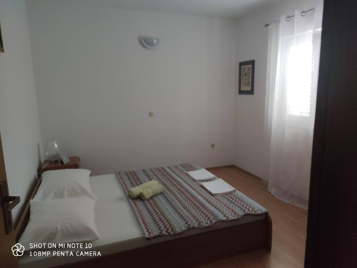 Apartments Marko Драге Екстериор снимка